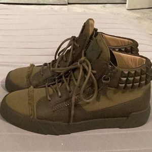Giuseppe Zanotti Foxy London Sneakers  Olive size 42